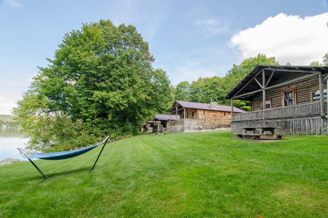 Mountain Lake Cottages Westmore Dış mekan fotoğraf
