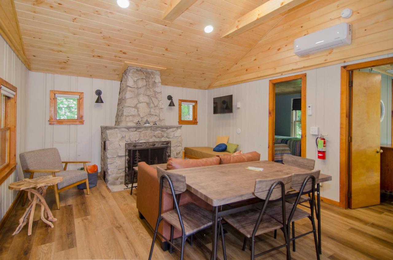 Mountain Lake Cottages Westmore Dış mekan fotoğraf