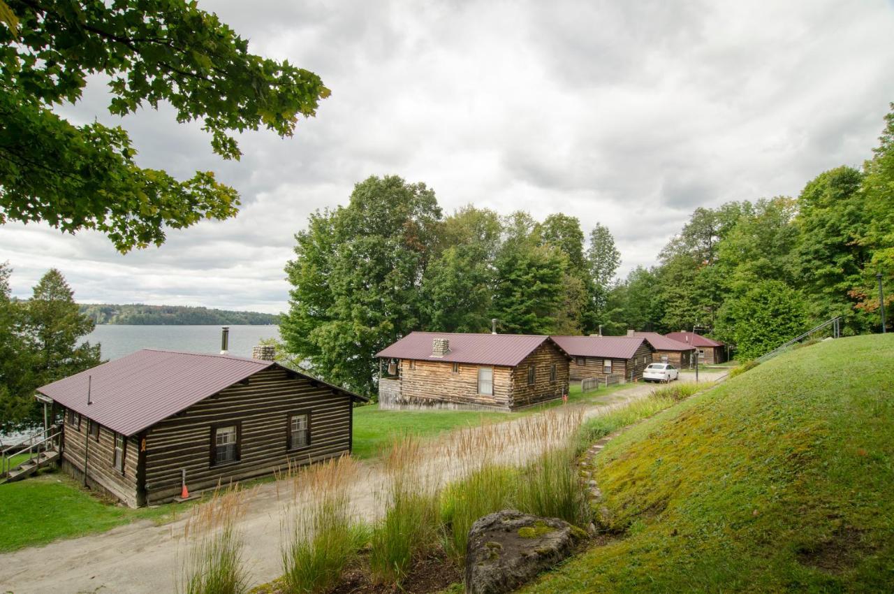Mountain Lake Cottages Westmore Dış mekan fotoğraf