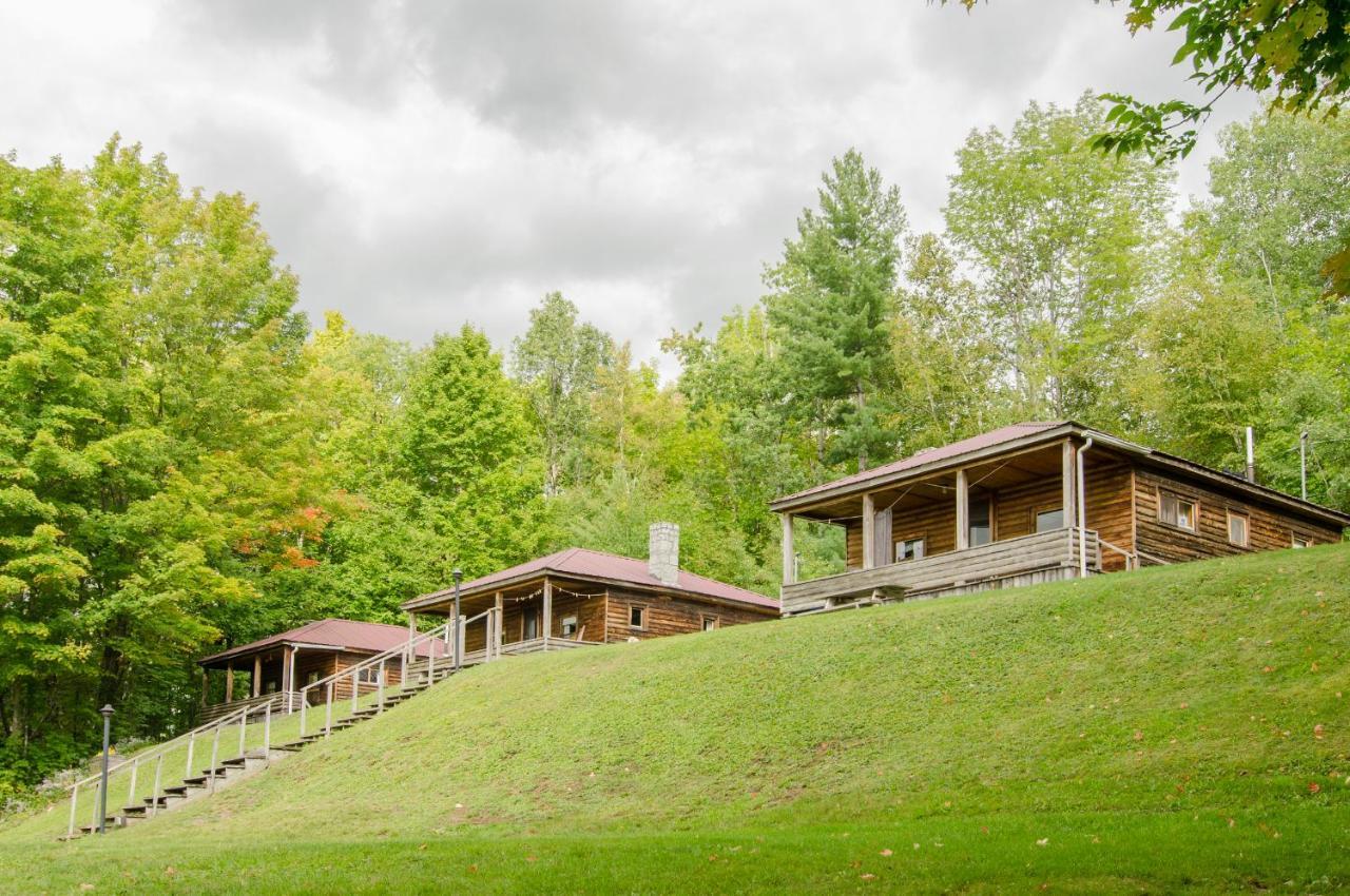 Mountain Lake Cottages Westmore Dış mekan fotoğraf