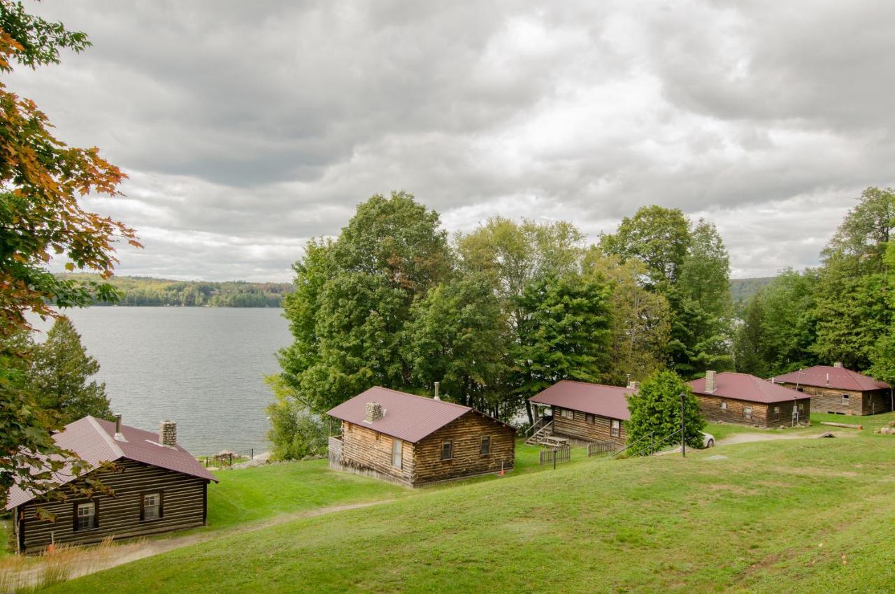 Mountain Lake Cottages Westmore Dış mekan fotoğraf